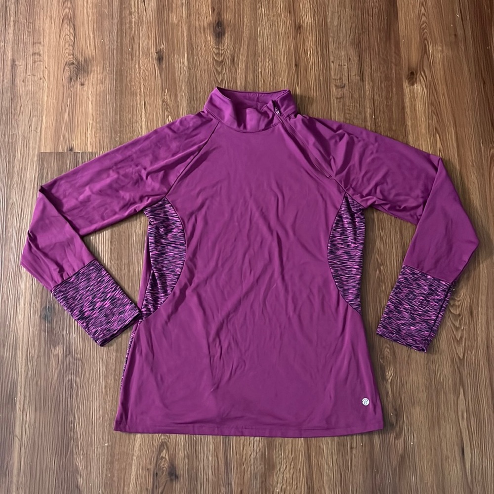 Bally’s - Purple, long-sleeved workout top - M